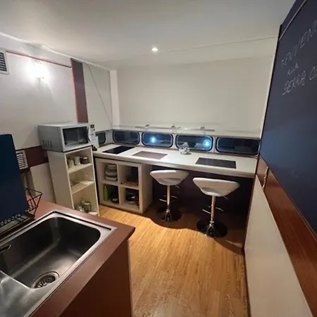 La Serra Olivetti Апартаменты Ивреа